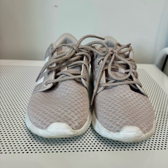 ADIDAS Pink Women's Cloudfoam Qt Racer Running Shoes B43758 Size 7.5 - Picture 1 of 8